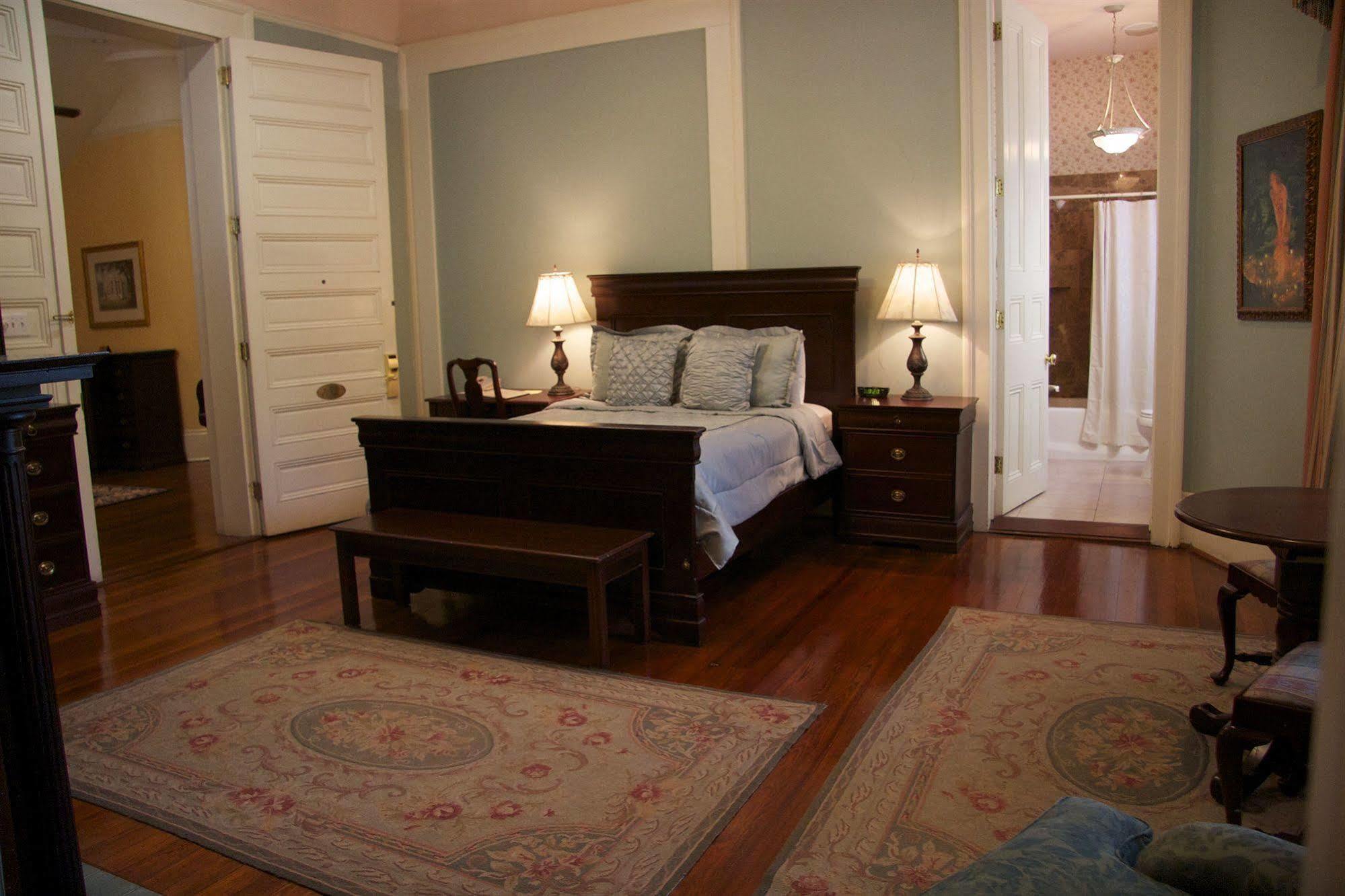 The Queen Anne New Orleans Exterior photo